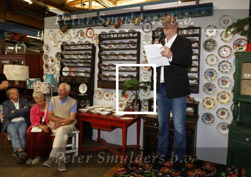 Amsterdam 4 juni 2024
Boekpresentatie Debbie de Jong van B&B Vol liefde . Haye v d Heyden met vrouw
