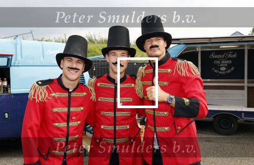 Lelystad 13 juni 2024
Rob kamphues en Jan Jaap v Roon organiseren met stichting groot hart een event , het grote race circus komt eraan, op de kartbaan in Lelystad .  Patrick Stoof is de presentator en ook Jack Plooij draagt zijn steentje bij. Hein Otterspeer