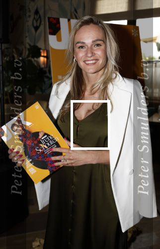 Amsterdam 12 juni 2024
Presentatie Cover JFK met daarop Irene Schouten in Hotel Vessel  . Irene is Zwanger.