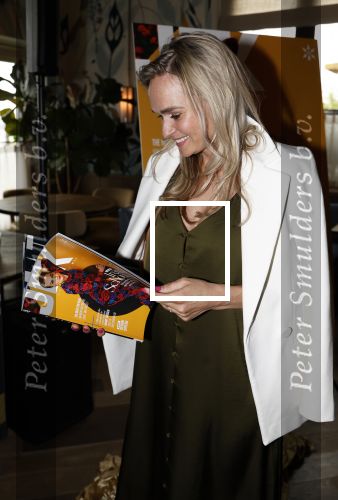 Amsterdam 12 juni 2024
Presentatie Cover JFK met daarop Irene Schouten in Hotel Vessel  . Irene is Zwanger.