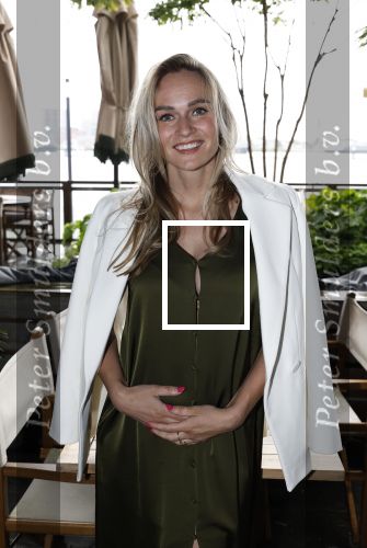 Amsterdam 12 juni 2024
Presentatie Cover JFK met daarop Irene Schouten in Hotel Vessel  . Irene is Zwanger.