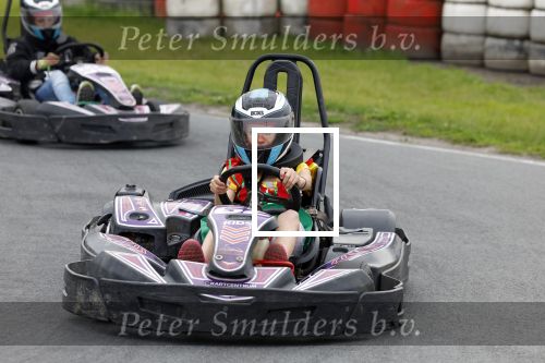 Lelystad 13 juni 2024
Rob kamphues en Jan Jaap v Roon organiseren met stichting groot hart een event , het grote race circus komt eraan, op de kartbaan in Lelystad .  Patrick Stoof is de presentator en ook Jack Plooij draagt zijn steentje bij.