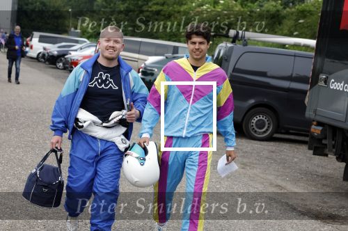 Lelystad 13 juni 2024
Rob kamphues en Jan Jaap v Roon organiseren met stichting groot hart een event , het grote race circus komt eraan, op de kartbaan in Lelystad .  Patrick Stoof is de presentator en ook Jack Plooij draagt zijn steentje bij.