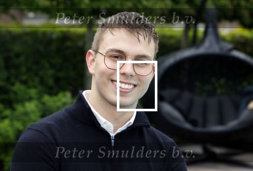 Fijnaart 31 mei 2024
BBQ bij fam Bauer in de tuin . Frans Bauer maakt samen met Lee Towers bekend dat hij dit jaar twee keer in Ahoy op graat treden. Aanwezig Frans Bauer Mariska Bauer Christiaan Bauer ( met vriendin Kim) Frans Bauer jr Jan Bauer en Lucas Bauer .