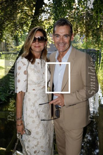 Haarzuilens 26 juni 2024
Nationale haringparty op kasteel de Haar. Jeroen v d Boom met zijn vrouw Dany