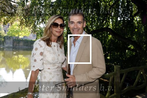 Haarzuilens 26 juni 2024
Nationale haringparty op kasteel de Haar. Jeroen v d Boom met zijn vrouw Dany