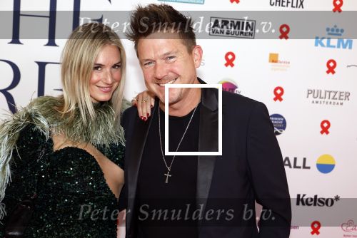 Amsterdam 8 juni 2024
Het Amsterdam diner in AFAS live . Vele Bekende mensen en zakenmensen kwamen naar het gala waar geld opgehaald wordt voor het aids fonds. Johnny de Mol en zijn vrouw Anouk de Mol