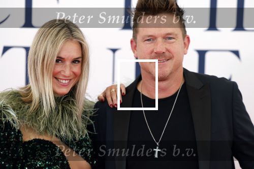 Amsterdam 8 juni 2024
Het Amsterdam diner in AFAS live . Vele Bekende mensen en zakenmensen kwamen naar het gala waar geld opgehaald wordt voor het aids fonds. Johnny de Mol en zijn vrouw Anouk de Mol