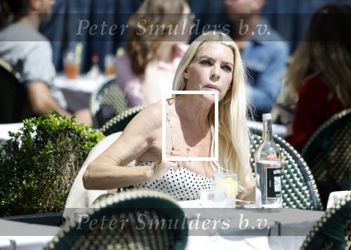 Amsterdam 17 juni 2024
Judith Osborn op terras in Amsterdam zuid