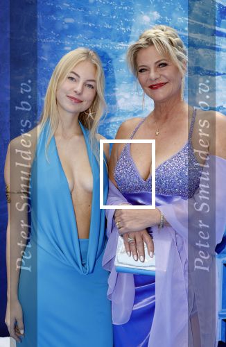 Scheveningen 9 juni 2024
Premiere Frozen in het Afas circustheater. Justine Marcella met haar dochter
