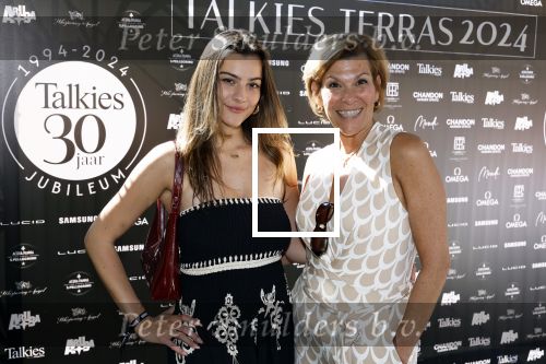 Amsterdam 6 juni 2024
Talkies terras awards bij het College Hotel .  Katharine Melu Pilates en dochter