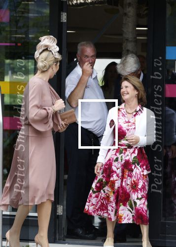 Amsterdam 29 mei 2024
Koningin Maxima bezoekt Codam College dat 5 jaar bestaat . Corinne Goddijn begeleidt haar . Ook prins Constantijn is aanwezig.