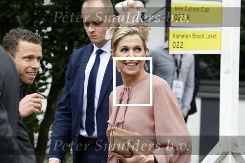Amsterdam 29 mei 2024
Koningin Maxima bezoekt Codam College dat 5 jaar bestaat . Corinne Goddijn begeleidt haar . Ook prins Constantijn is aanwezig.