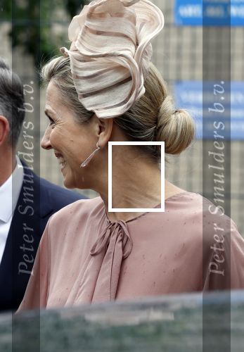 Amsterdam 29 mei 2024
Koningin Maxima bezoekt Codam College dat 5 jaar bestaat . Corinne Goddijn begeleidt haar . Ook prins Constantijn is aanwezig.