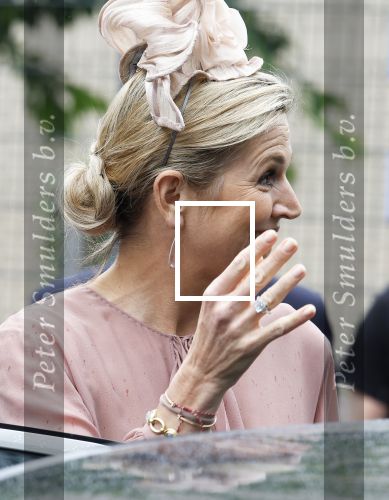 Amsterdam 29 mei 2024
Koningin Maxima bezoekt Codam College dat 5 jaar bestaat . Corinne Goddijn begeleidt haar . Ook prins Constantijn is aanwezig.