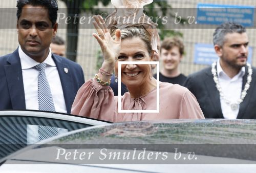 Amsterdam 29 mei 2024
Koningin Maxima bezoekt Codam College dat 5 jaar bestaat . Corinne Goddijn begeleidt haar . Ook prins Constantijn is aanwezig.