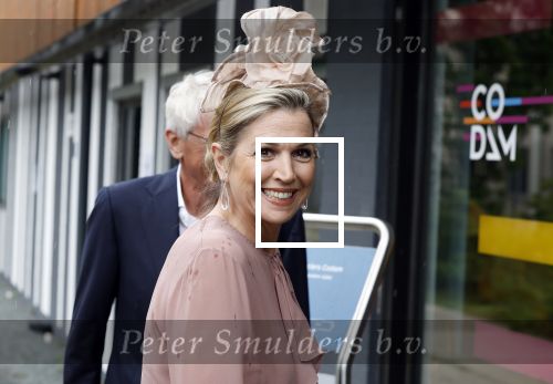 Amsterdam 29 mei 2024
Koningin Maxima bezoekt Codam College dat 5 jaar bestaat . Corinne Goddijn begeleidt haar . Ook prins Constantijn is aanwezig.