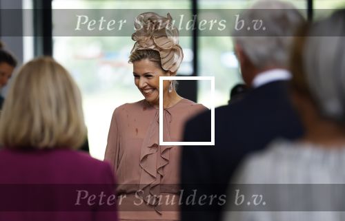 Amsterdam 29 mei 2024
Koningin Maxima bezoekt Codam College dat 5 jaar bestaat . Corinne Goddijn begeleidt haar . Ook prins Constantijn is aanwezig.