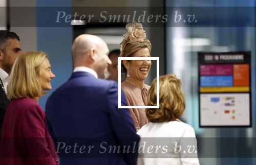Amsterdam 29 mei 2024
Koningin Maxima bezoekt Codam College dat 5 jaar bestaat . Corinne Goddijn begeleidt haar . Ook prins Constantijn is aanwezig.