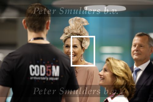 Amsterdam 29 mei 2024
Koningin Maxima bezoekt Codam College dat 5 jaar bestaat . Corinne Goddijn begeleidt haar . Ook prins Constantijn is aanwezig.