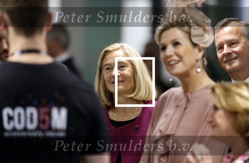 Amsterdam 29 mei 2024
Koningin Maxima bezoekt Codam College dat 5 jaar bestaat . Corinne Goddijn begeleidt haar . Ook prins Constantijn is aanwezig.