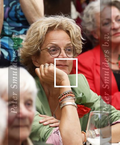 Amsterdam 4 juni 2024
Boekpresentatie Debbie de Jong van B&B Vol liefde . Lenette v Dongen
