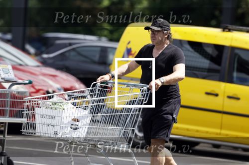 Alkmaar 26 juni 2024
Marco Borsato doe boodschappen bij de sligro in Alkmaar