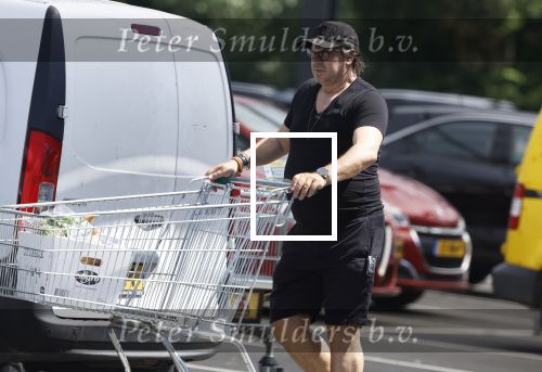 Alkmaar 26 juni 2024
Marco Borsato doe boodschappen bij de sligro in Alkmaar