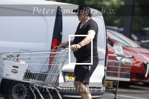 Alkmaar 26 juni 2024
Marco Borsato doe boodschappen bij de sligro in Alkmaar