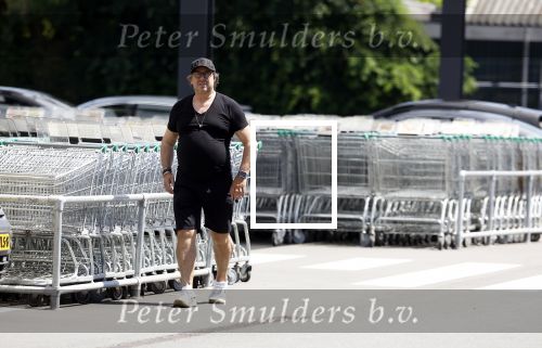 Alkmaar 26 juni 2024
Marco Borsato doe boodschappen bij de sligro in Alkmaar
