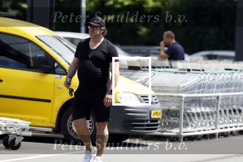 Alkmaar 26 juni 2024
Marco Borsato doe boodschappen bij de sligro in Alkmaar