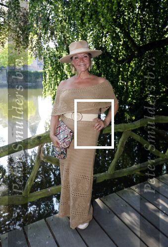Haarzuilens 26 juni 2024
Nationale haringparty op kasteel de Haar. Mariska v Kolck .Haar zoon werkte als beveiliger