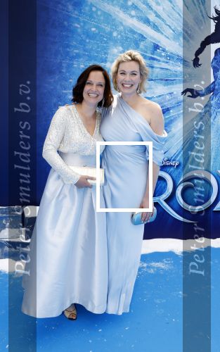 Scheveningen 9 juni 2024
Premiere Frozen in het Afas circustheater. Marlijn weerdenburg met een vriendin
