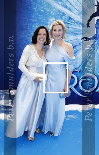 Scheveningen 9 juni 2024
Premiere Frozen in het Afas circustheater. Marlijn weerdenburg met een vriendin