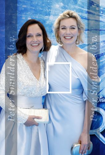 Scheveningen 9 juni 2024
Premiere Frozen in het Afas circustheater. Marlijn weerdenburg met een vriendin