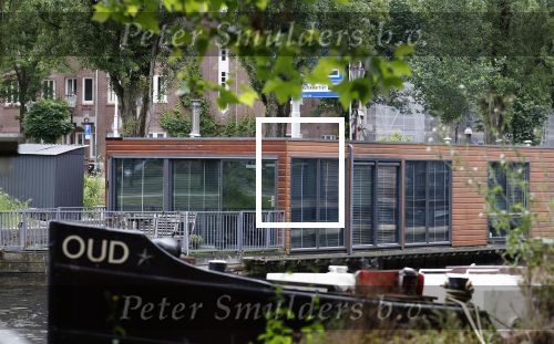 Amsterdam 3 juni 2024
Martijn Krabbe heeft een woonark gekocht.