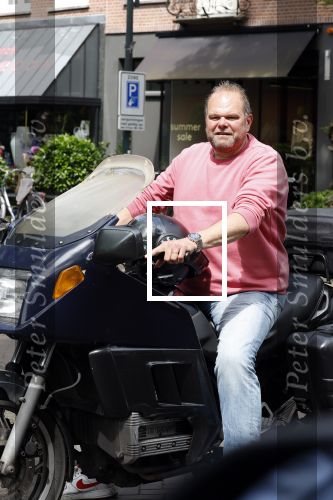 Amsterdam 20 juni 2024
Menno Kohler op zijn motor . Menno is ruim 40 kg afgevallen .