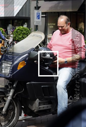Amsterdam 20 juni 2024
Menno Kohler op zijn motor . Menno is ruim 40 kg afgevallen .