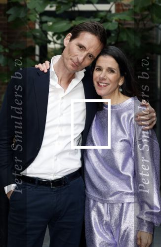 Amsterdam 27 mei 2024
Boekpresentatie Michiel Vos ook zijn vrouw Alexandra Pelosi is aanwezig in het College Hotel.