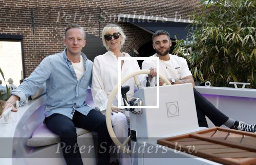 Naarden 19 juni 2024
Presentatie stormer sloep ism Monique des Bouvrie bij het Arsenaal. Bob Wisse en Jan des Bouvrie jr  zijn al hun hele leven vrienden .