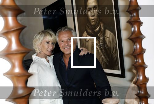 Naarden 19 juni 2024
Presentatie stormer sloep ism Monique des Bouvrie bij het Arsenaal. Bob Wisse en Jan des Bouvrie jr  zijn al hun hele leven vrienden . Monique des Bouvrie met partner Otto Klein