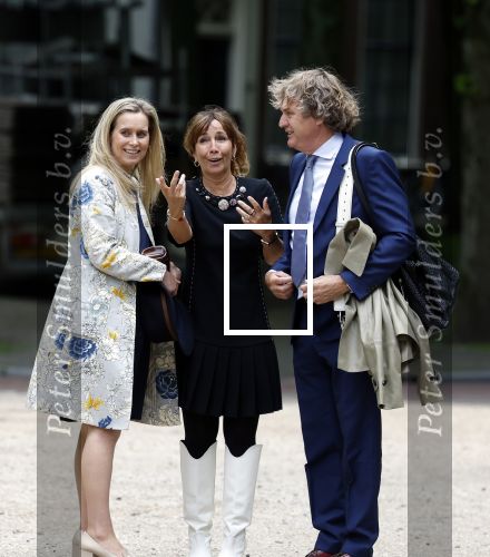 Den Haag 31 mei 2024
Nada v Nie en haar man Frank Bakker bij een trouwerij / bruiloft in Den Haag .