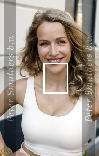 Wageningen 13 mei 2024
Presentatie musical 40-45 in hotel de Wereld met oa Soy Kroon Holly Brood Sjoerd Pleijsier Babette v Veen Kees Boot Frits Barend Dorian Bindels Gaia Aikman en Niniane Everaert.