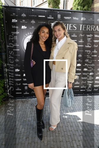Amsterdam 6 juni 2024
Talkies terras awards bij het College Hotel . Ona Moody en Denise Speelman