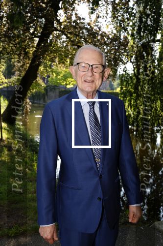 Haarzuilens 26 juni 2024
Nationale haringparty op kasteel de Haar. Mr Pieter v Vollenhoven met Frank Houben