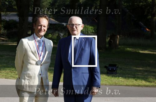 Haarzuilens 26 juni 2024
Nationale haringparty op kasteel de Haar. Mr Pieter v Vollenhoven met Frank Houben