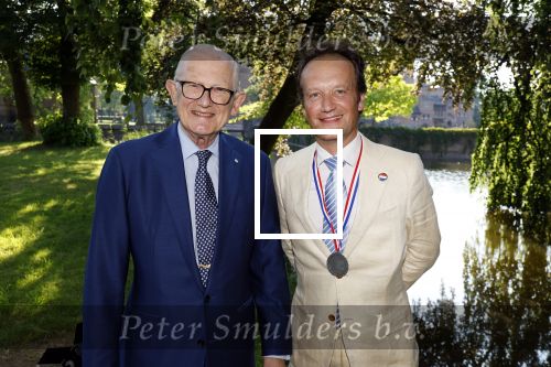 Haarzuilens 26 juni 2024
Nationale haringparty op kasteel de Haar. Mr Pieter v Vollenhoven met Frank Houben