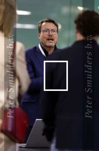 Amsterdam 29 mei 2024
Koningin Maxima bezoekt Codam College dat 5 jaar bestaat . Corinne Goddijn begeleidt haar . Ook prins Constantijn is aanwezig.