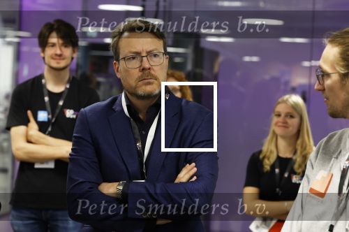 Amsterdam 29 mei 2024
Koningin Maxima bezoekt Codam College dat 5 jaar bestaat . Corinne Goddijn begeleidt haar . Ook prins Constantijn is aanwezig.