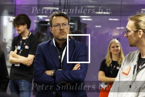 Amsterdam 29 mei 2024
Koningin Maxima bezoekt Codam College dat 5 jaar bestaat . Corinne Goddijn begeleidt haar . Ook prins Constantijn is aanwezig.